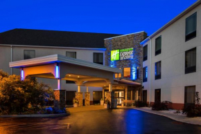 Holiday Inn Express Great Barrington, an IHG Hotel